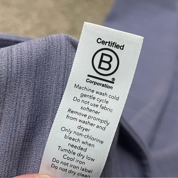 Athleta (Spring 2021) Elation Space Dye 7/8 Tight Tempest Violet Small - Picture 8 of 10